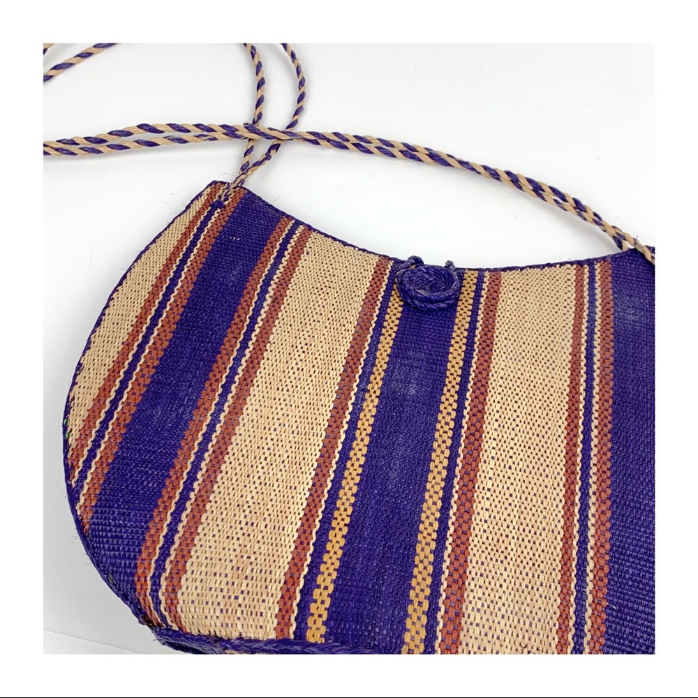 Vintage Striped Wicker Bag - Picture 2 of 5